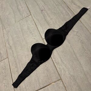 VS Body by Victoria's Secret Strapless Padded Push Up Underwire Black Bra 36B